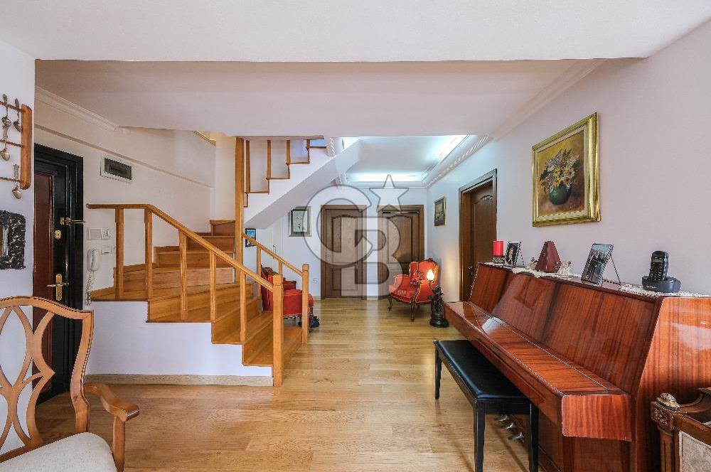 Fırsat Yeni Ulus Sitesi 5+2 Bahçe Dubleks Kiralık Daire