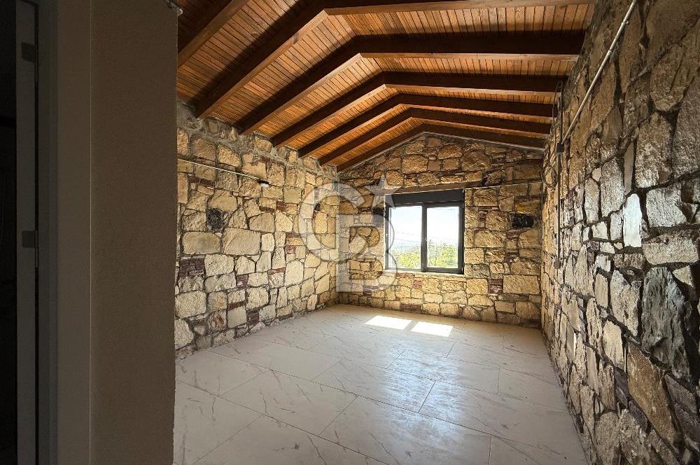 DİKİLİ YENİCE TAM MÜSTAKİL 3+1 DUBLEKS SATILIK TAŞ EV