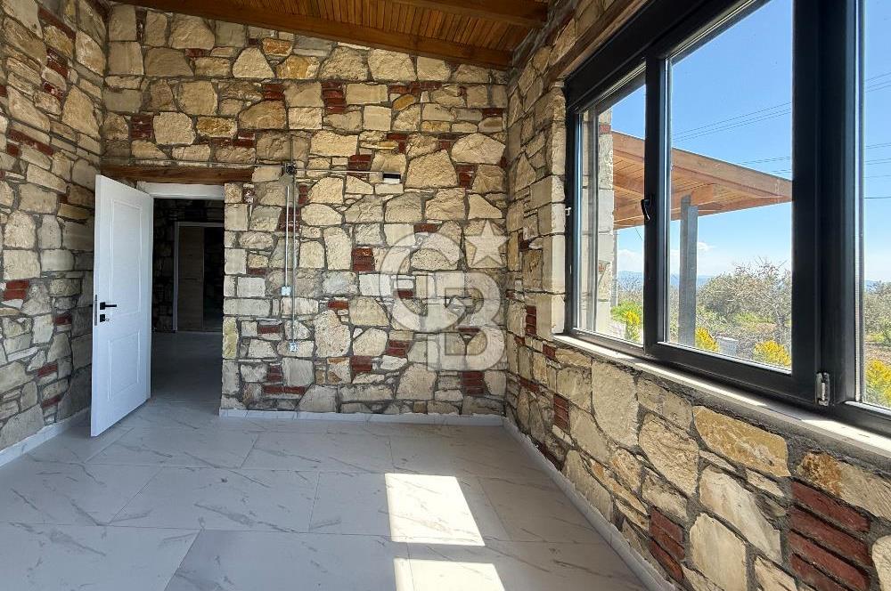 DİKİLİ YENİCE TAM MÜSTAKİL 3+1 DUBLEKS SATILIK TAŞ EV