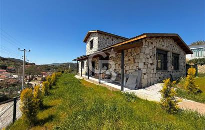 DİKİLİ YENİCE TAM MÜSTAKİL 3+1 DUBLEKS SATILIK TAŞ EV