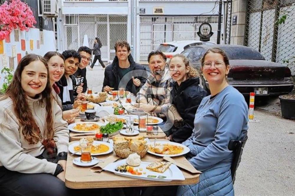 Tarihi Zeynel sokağı Devren Kiralık dükkan