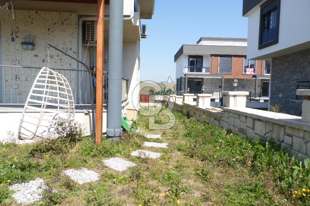 İzmir Seferihisar Akarca'da Deniz Manzaralı Dubleks Villa Satılık