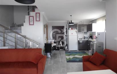 İzmir Seferihisar Akarca'da Deniz Manzaralı Dubleks Villa Satılık