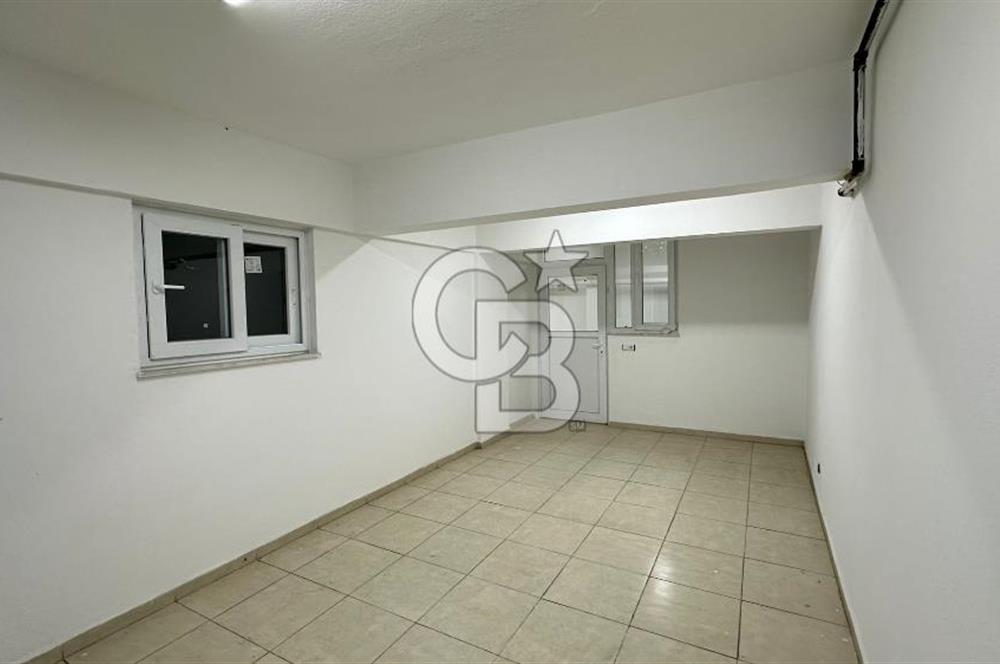 81 m2 Çınara Yakın Bahçeli-1.Kat Kiralık İş Yeri Yerden Isıtma