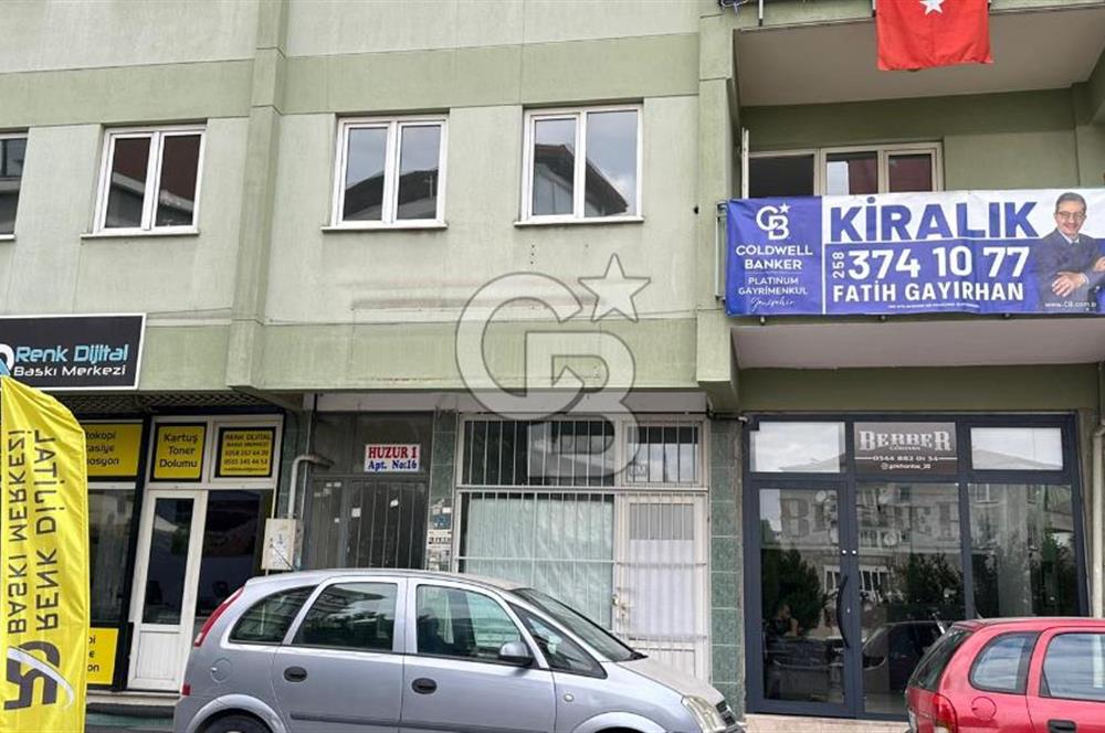 Çınara Yakın 70 m² Bahçeli Yerden Isıtmalı Kiralık Ofis/Büro