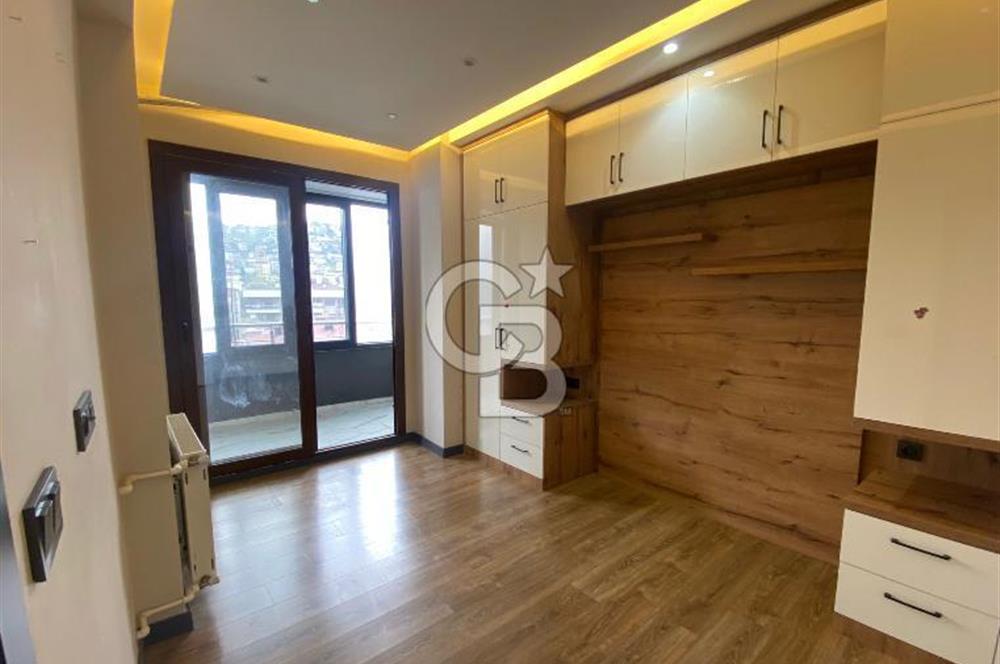 Maliyeciler Mah.'de 3+1 Satılık Yeni Binada Daire