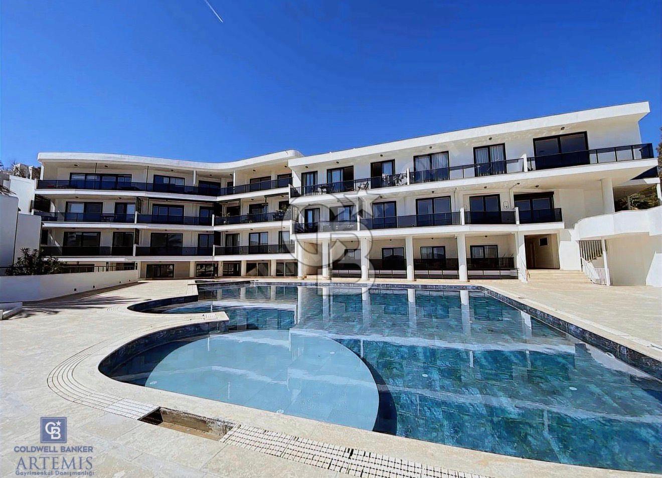 Bitez Asarlık'ta Otel Konforunda Full Manzara Havuzlu Site 2+1