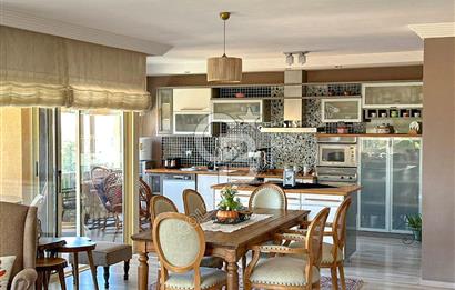 Kuşadası Marina Ege Vista Evleri’nde Satılık 3+1 Prestijli Daire