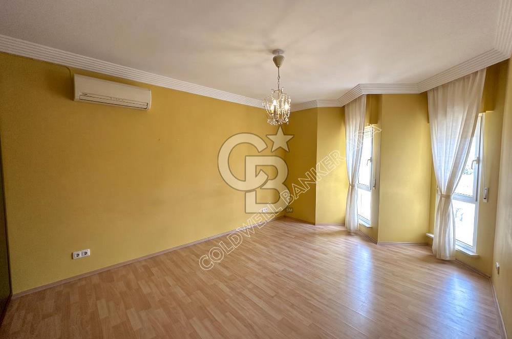 Kuşadası Marina Ege Vista Evleri’nde Satılık 3+1 Prestijli Daire