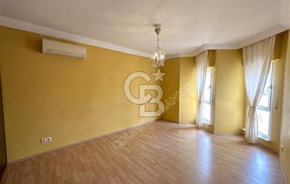 Kuşadası Marina Ege Vista Evleri’nde Satılık 3+1 Prestijli Daire