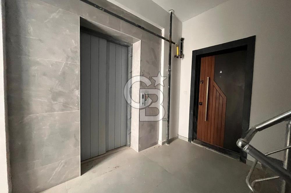 MENEMEN SEYREK KASAPLAR MEYDAN YAKINI KİRALIK 1+1 DAİRE