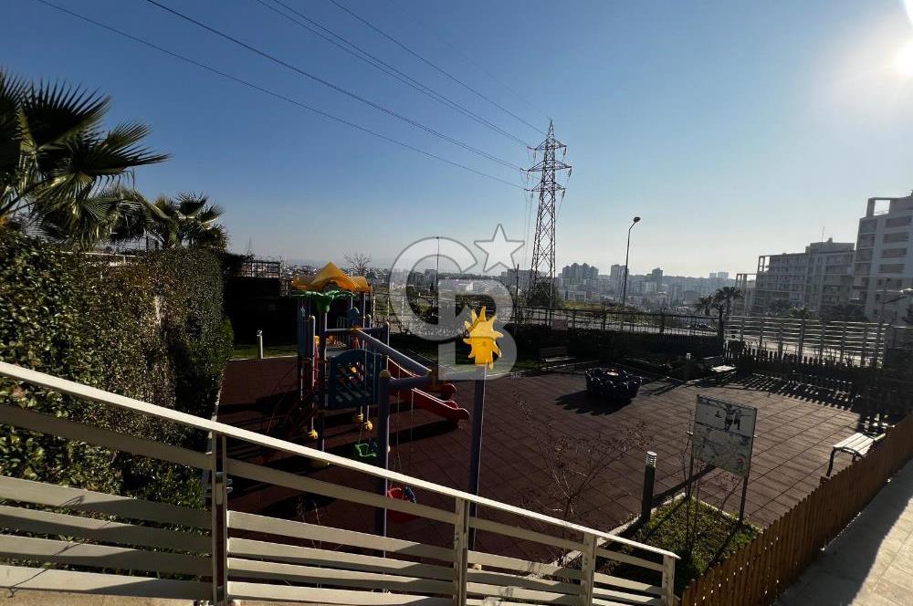 Karşıyaka Soyak Siesta Blue’da Eşyalı 1+1 Kiralık Daire