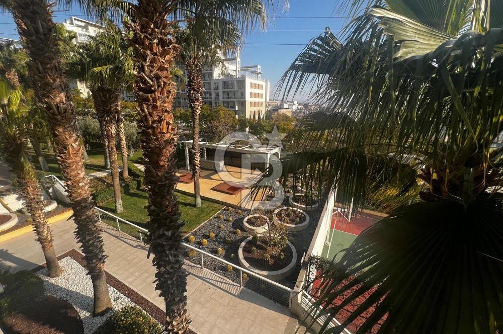 Karşıyaka Soyak Siesta Blue’da Eşyalı 1+1 Kiralık Daire