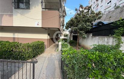 İZMİR POLİGONDA SEÇKİN LOKASYONDA DEĞERLİ PORTFÖY FIRSATI