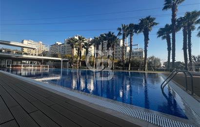 Karşıyaka Soyak Siesta Blue’da Eşyalı 1+1 Kiralık Daire