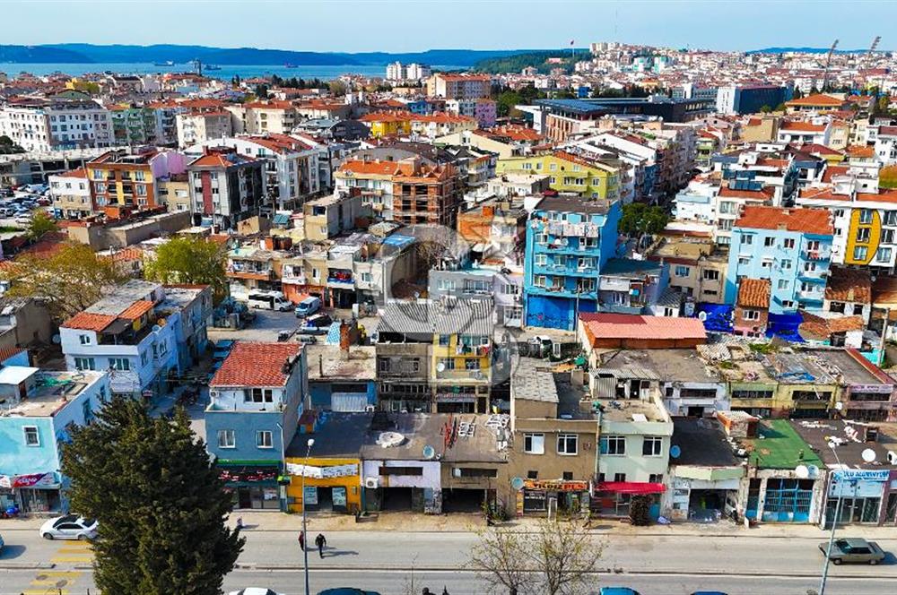 Çanakkale Merkez Cuma Pazarı Karşısı Satılık Komple Bina !