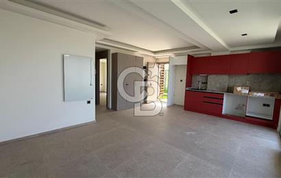 Ayvalık Altınova Sayfiye Sitesi İçerisinde Havuzlu Geniş 2+1 Daire