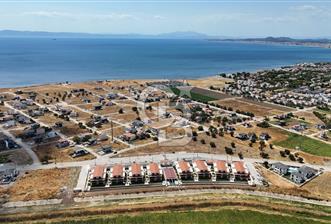 Ayvalık Altınova Sayfiye Sitesi İçerisinde Havuzlu Geniş 2+1 Daire - 2 - 340360