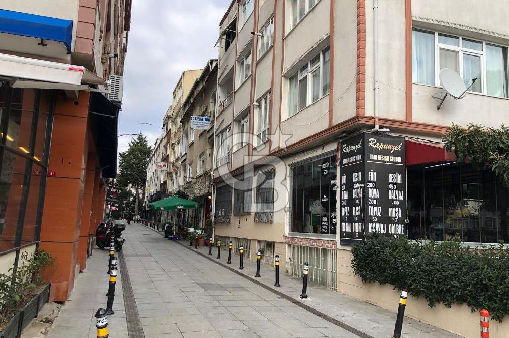 Bakırköy Kartaltepe Mektupçu sokakta Satılık Merkezi 2+1 Daire