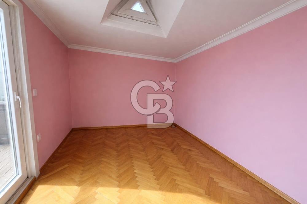 KÜÇÜKYALI'DA 4+1, TERASLI, ÇİFT BANYOLU, FERAH, KİRALIK DUBLEKS