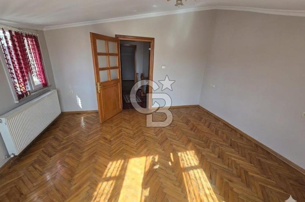 KÜÇÜKYALI'DA 4+1, TERASLI, ÇİFT BANYOLU, FERAH, KİRALIK DUBLEKS