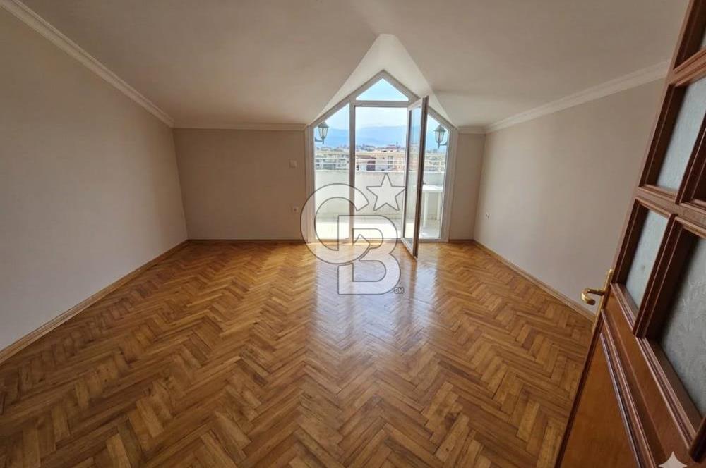 KÜÇÜKYALI'DA 4+1, TERASLI, ÇİFT BANYOLU, FERAH, KİRALIK DUBLEKS