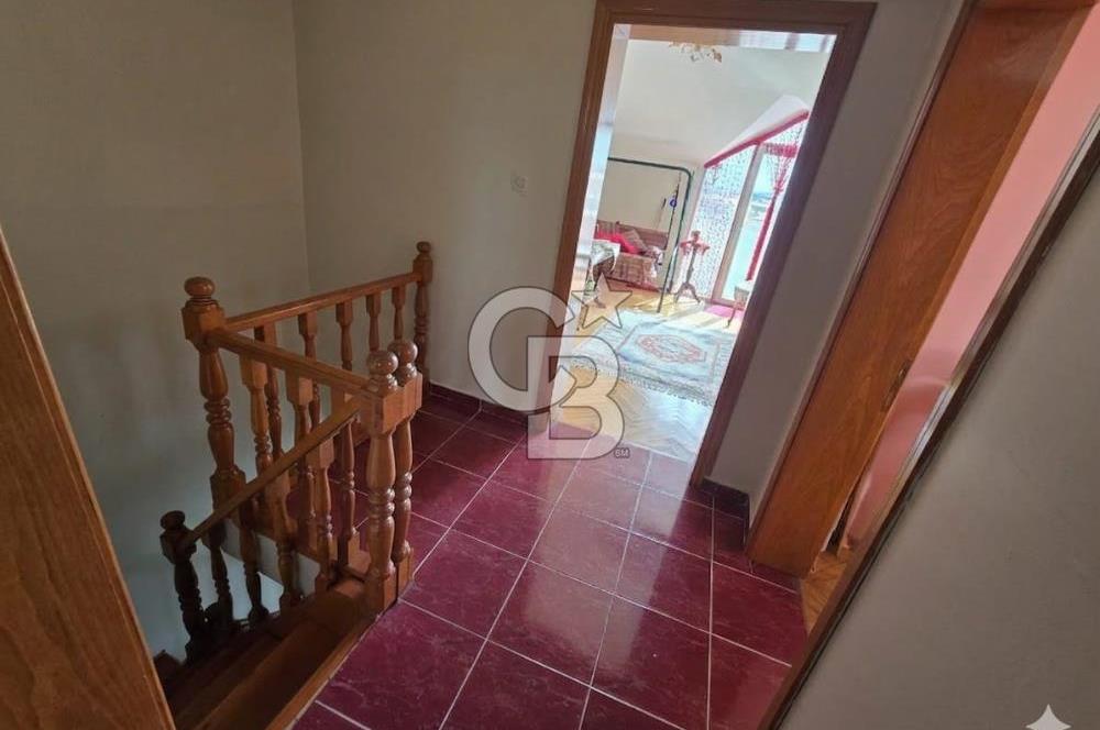 KÜÇÜKYALI'DA 4+1, TERASLI, ÇİFT BANYOLU, FERAH, KİRALIK DUBLEKS