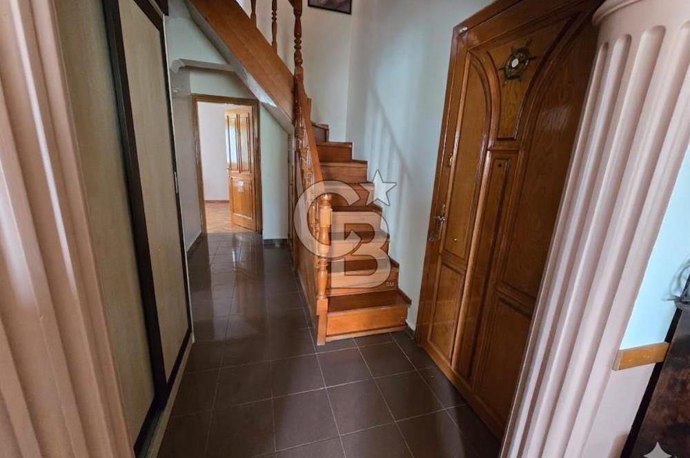 KÜÇÜKYALI'DA 4+1, TERASLI, ÇİFT BANYOLU, FERAH, KİRALIK DUBLEKS