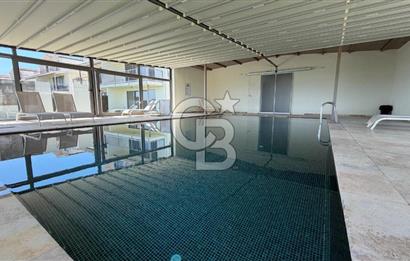 Ayvalık Altınova Sayfiye Sitesi İçerisinde Havuzlu Geniş 2+1 Daire