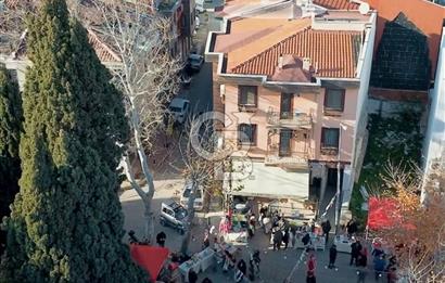 ÇANAKKALE MERKEZ ÇARŞI CADDESİNİN ARKASINDA KİRALIK 1+1 DAİRE