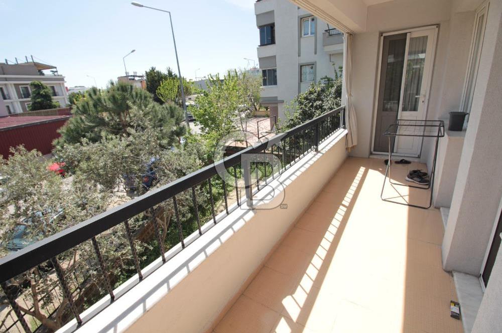 Gaziemir Gazi Mh.de 3+1_120m² Site İçi Kiralık Daire