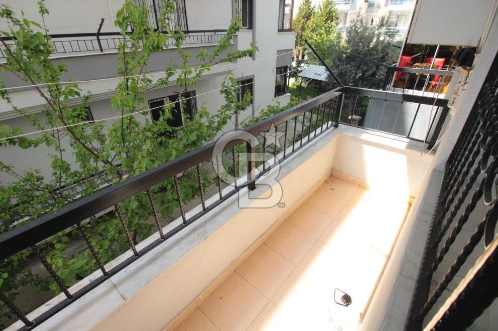 Gaziemir Gazi Mh.de 3+1_120m² Site İçi Kiralık Daire