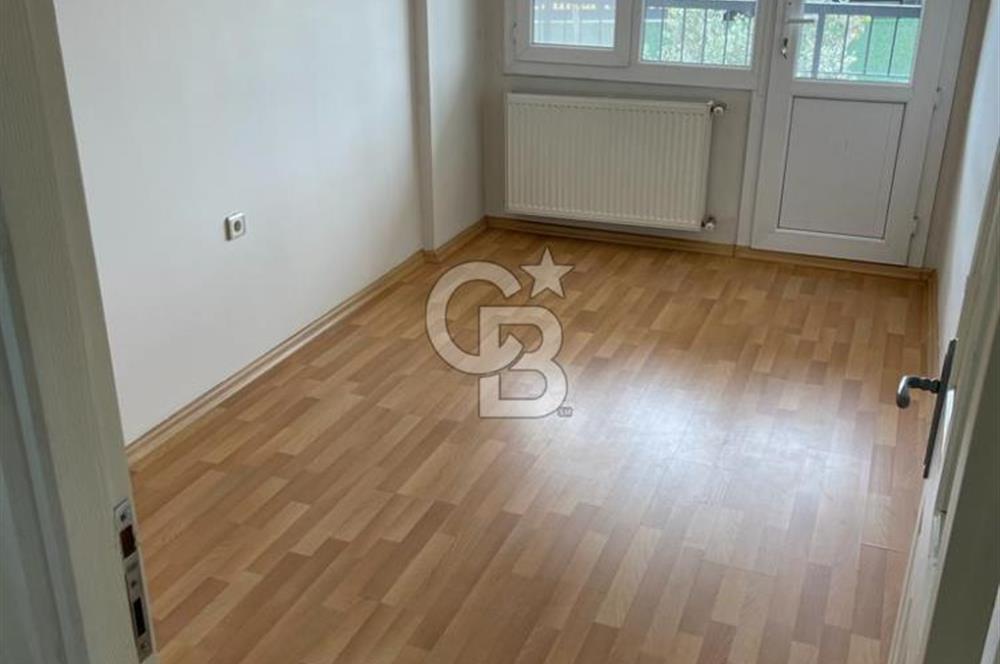 Gaziemir Gazi Mh.de 3+1_120m² Site İçi Kiralık Daire