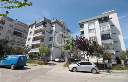 Gaziemir Gazi Mh.de 3+1_120m² Site İçi Kiralık Daire