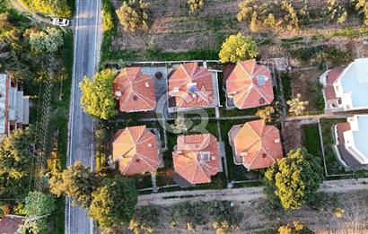 EZİNE TAVAKLIDA SATILIK EŞYALI 3+1 VİLLA | DENİZE YAKIN