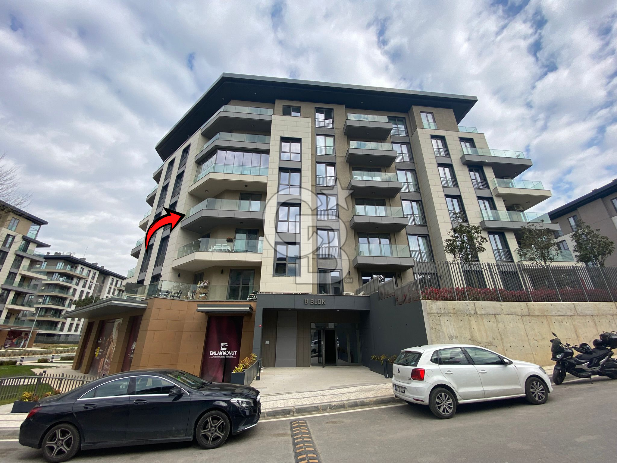 EMLAK KONUT ÇINARKÖY EVLERİ BÜYÜK TİP 1+1 KİRALIK DAİRE