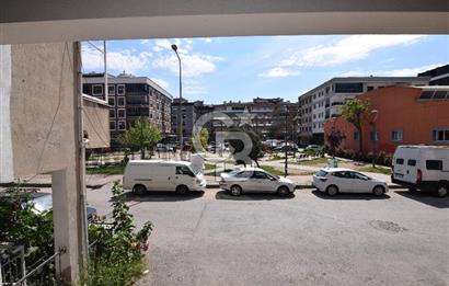 KARŞIYAKA ŞEMİKLER PARK CEPHELİ EŞYALI KİRALIK 2+1 DAİRE