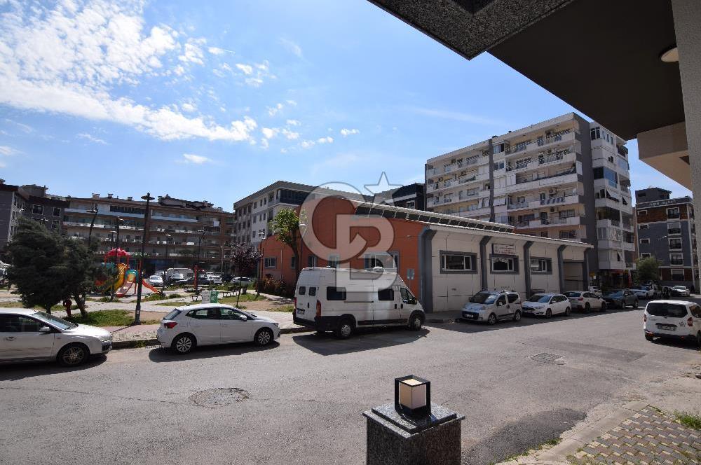 KARŞIYAKA ŞEMİKLER PARK CEPHELİ EŞYALI KİRALIK 2+1 DAİRE