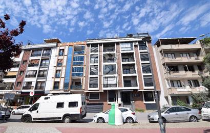 KARŞIYAKA ŞEMİKLER PARK CEPHELİ EŞYALI KİRALIK 2+1 DAİRE