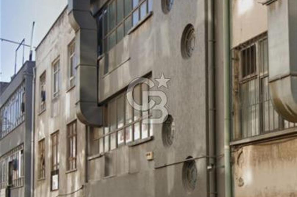 CB Vizyon Barış ÖZER'den Altındamla Sokakta Komple Bina