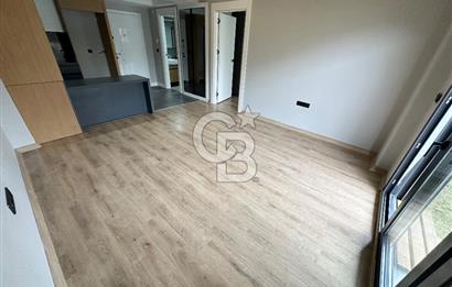 ÇİĞLİ BALATÇIK KATİP ÇELEBİ ÜNİ YAKINI AZEL DELUXETE BAHÇELİ 1+1