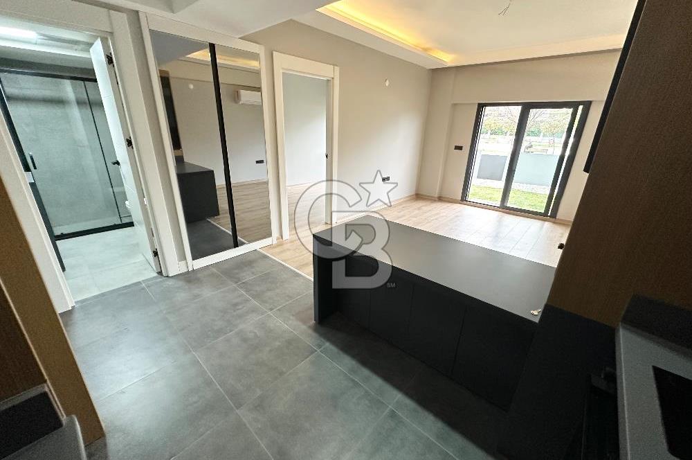 ÇİĞLİ BALATÇIK KATİP ÇELEBİ ÜNİ YAKINI AZEL DELUXETE BAHÇELİ 1+1