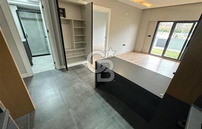 ÇİĞLİ BALATÇIK KATİP ÇELEBİ ÜNİ YAKINI AZEL DELUXETE BAHÇELİ 1+1