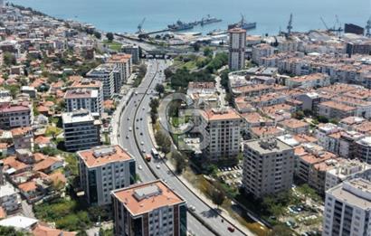 EMEK MAHALLESİ KÖRFEZ MANZARALI SATILIK ARAKAT GENİŞ 3+1 DAİRE