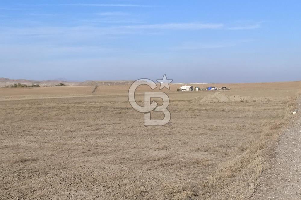 Polatlı Hacıtuğrul'da Eskişehir Yolu Cepheli 897 m² Arsa Fırsatı