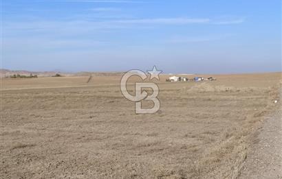 Polatlı Hacıtuğrul'da Eskişehir Yolu Cepheli 897 m² Arsa Fırsatı