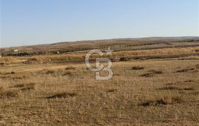 Polatlı Hacıtuğrul'da Eskişehir Yolu Cepheli 897 m² Arsa Fırsatı