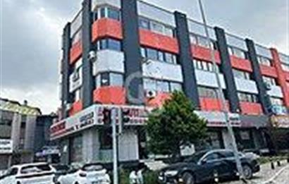 Karabağlar Cadde Üzerinde Tam Kat Satılık Ofis