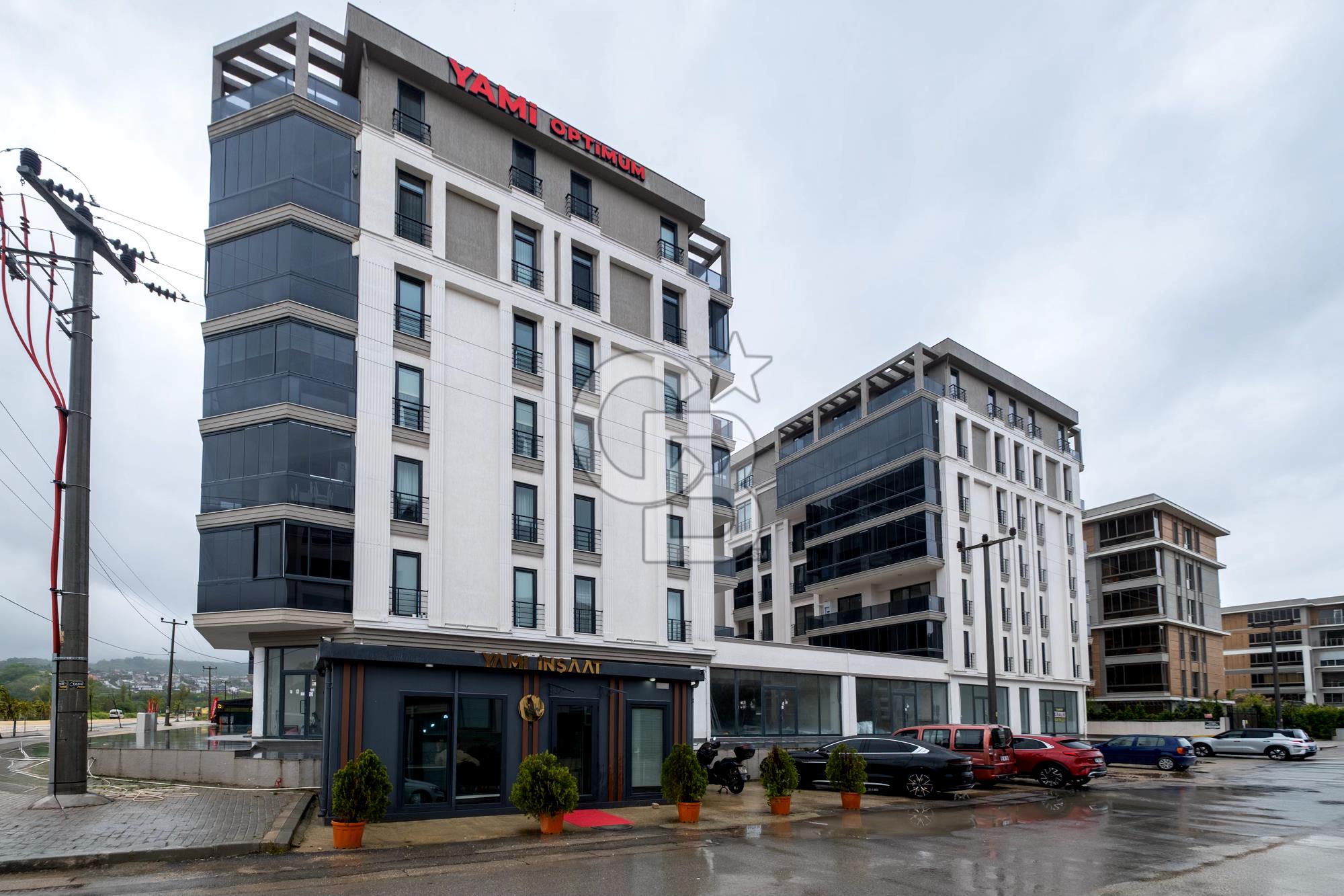 CB AMBIANCE'DAN KAYAPA/ÇAMLIK ANA BULVARA YAKIN 149 M2 DÜKKAN