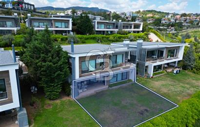 MERSİN ATLAS TERAS’TA AYRICALIKLI YAŞAM ALANI SUNAN SATILIK 2+1 